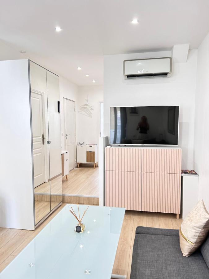 1 Bedroom Flat With Balcony Cannes Center Croisette 6Ppl Exterior foto